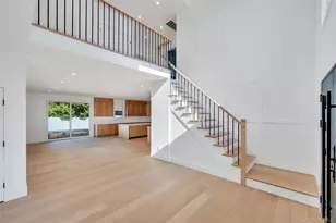 557 Knoll Ct, Seaford, NY 11783 - Photo 5