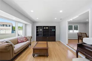 308 S Oyster Bay Rd, Syosset, NY 11791 - Photo 3