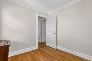84 Page Ave, Yonkers, NY 10704 - Photo 13