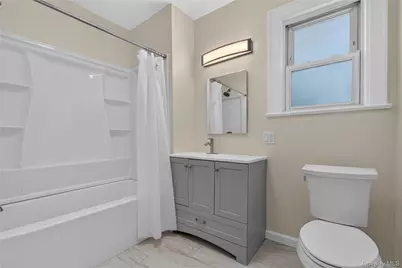84 Page Avenue, Yonkers, NY 10704 - Photo 15