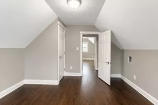 541 N Indiana Ave, Lindenhurst, NY 11757 - Photo 19