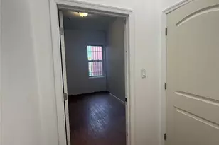 324 Eldert St, Brooklyn, NY 11237 - Photo 9