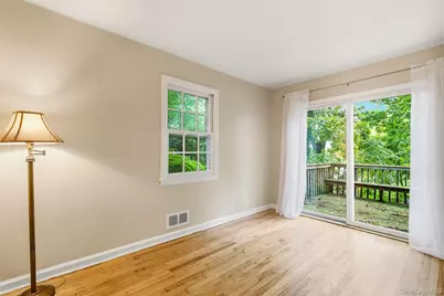 35 Ward Avenue, Northport, NY 11768 - Photo 11