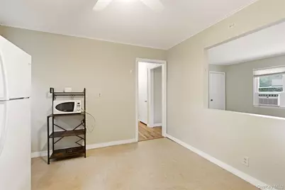 35 Ward Avenue, Northport, NY 11768 - Photo 9