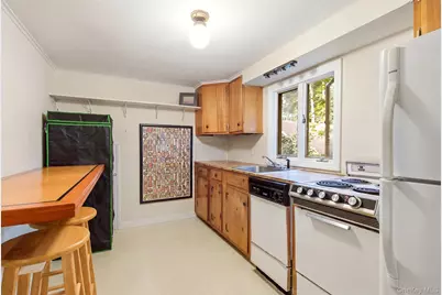 35 Ward Avenue, Northport, NY 11768 - Photo 17