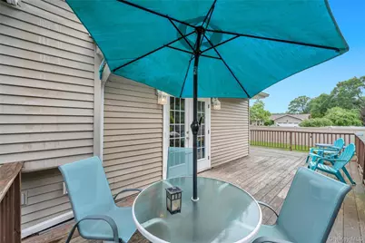11 Ann Court, North Babylon, NY 11703 - Photo 29
