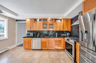 11 Ann Ct, North Babylon, NY 11703 - Photo 11