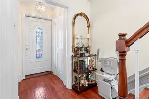 59-02 70th St, Maspeth, NY 11378 - Photo 5