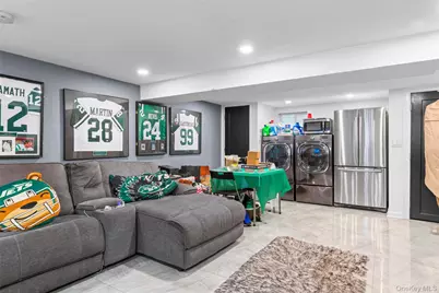 18906 122nd Avenue, Springfield Gardens, NY 11413 - Photo 23