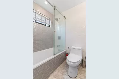 18906 122nd Avenue, Springfield Gardens, NY 11413 - Photo 25