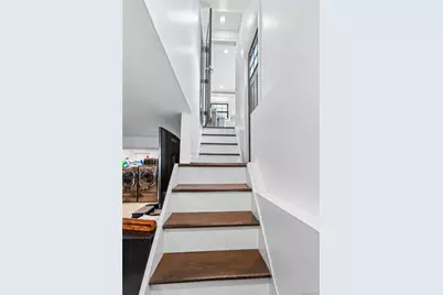 18906 122nd Avenue, Springfield Gardens, NY 11413 - Photo 21