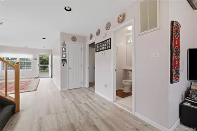 9 Shady Lane, Central Islip, NY 11722 - Photo 11