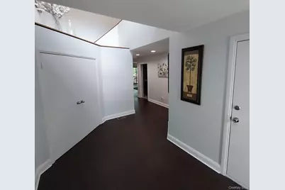 12 The Glen Lane #12, Glen Head, NY 11545 - Photo 5