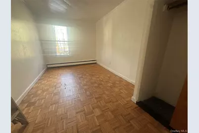 10124 Jamaica Avenue, Richmond Hill, NY 11418 - Photo 5
