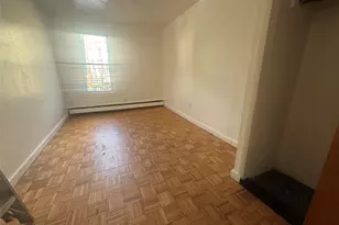 101-24 Jamaica Ave, Richmond Hill, NY 11418 - Photo 5
