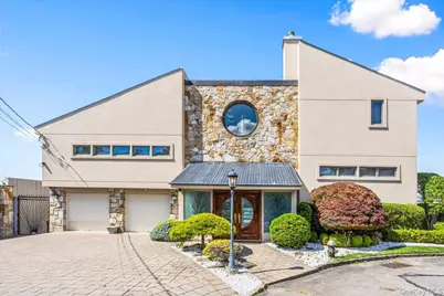 15443 Riverside Drive, Whitestone, NY 11357 - Photo 5