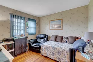 69 Greenwood Dr, North Babylon, NY 11703 - Photo 15