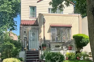 139-55 230th Pl, Springfield Gardens, NY 11413 - Photo 1