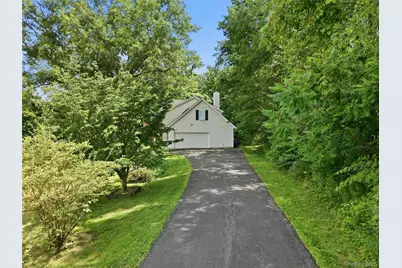 15 Meadow Drive, Red Hook, NY 12571 - Photo 11