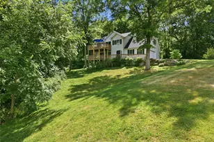 15 Meadow Dr, Red Hook, NY 12571 - Photo 9