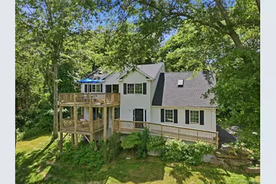 15 Meadow Drive, Red Hook, NY 12571 - Photo 1