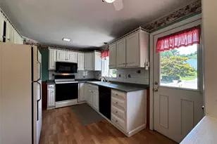 1625 Overhill St, Yorktown Heights, NY 10598 - Photo 9