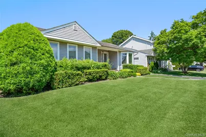 678 Carlyle Avenue, Franklin Square, NY 11010 - Photo 23