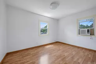 23-56 129th St, College Point, NY 11356 - Photo 3