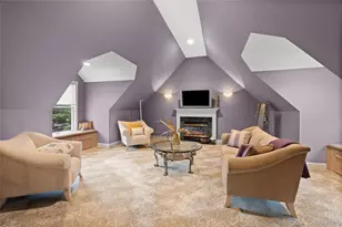56 Sage Hollow Ct, Dix Hills, NY 11746 - Photo 27