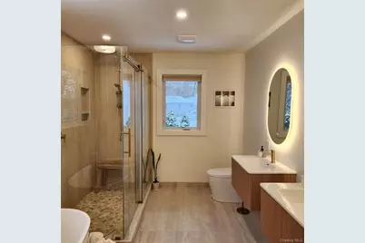25 Lewis Lane, Port Washington, NY 11050 - Photo 13