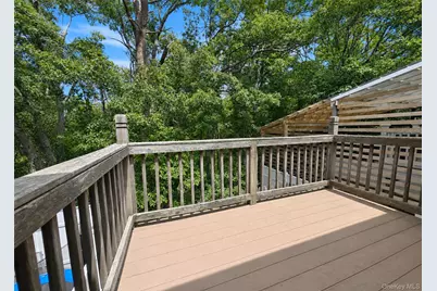 136 Hill Crescent, Calverton, NY 11933 - Photo 13