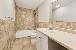 136 Hill Crescent, Calverton, NY 11933 - Photo 11