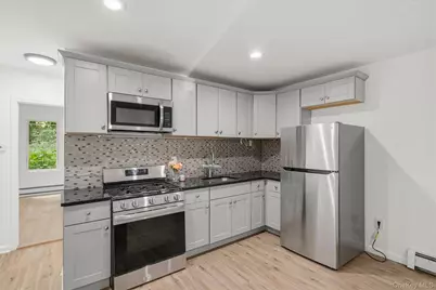 411 Liberty Street, Newburgh, NY 12550 - Photo 11