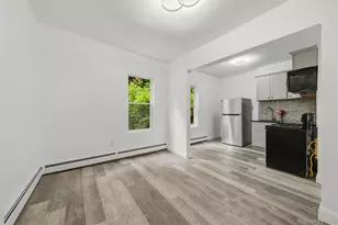 413 Liberty St, Newburgh, NY 12550 - Photo 9
