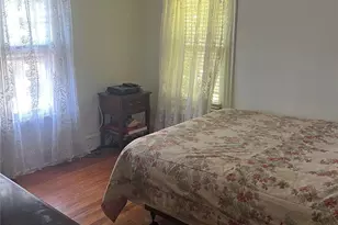 27 Wellington Pl, Amityville, NY 11701 - Photo 13
