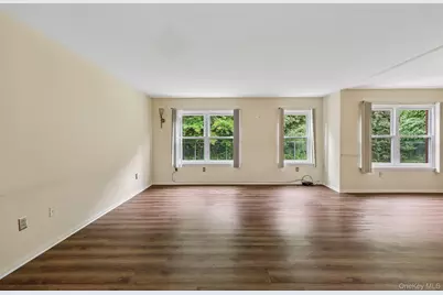 181 Deer Ct Drive, Middletown, NY 10940 - Photo 3