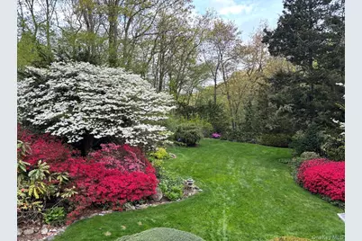 111 Stony Hollow Road, Centerport, NY 11721 - Photo 29