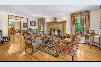 111 Stony Hollow Road, Centerport, NY 11721 - Photo 9