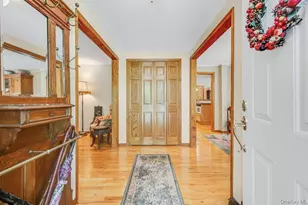 111 Stony Hollow Rd, Centerport, NY 11721 - Photo 5