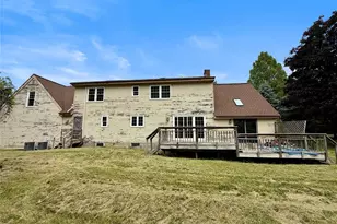 18 Fox Run, Hopewell Junction, NY 12533 - Photo 9