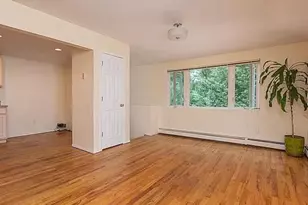 89-29 Moline St, Queens Village, NY 11428 - Photo 9