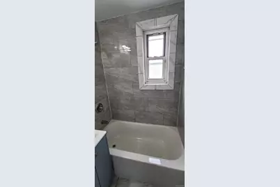 131-78 Laurelton Parkway #Upper, Rosedale, NY 11422 - Photo 15