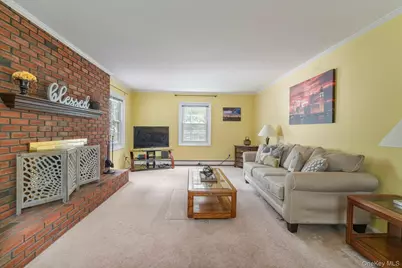 20 Spaulding Lane, Stony Brook, NY 11790 - Photo 19