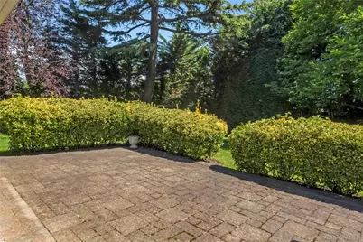 122 Woodmere Boulevard S, Woodmere, NY 11598 - Photo 47