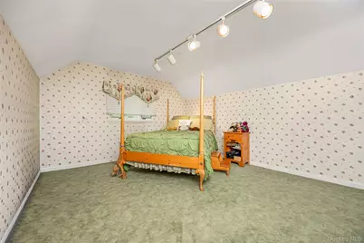122 Woodmere Boulevard S, Woodmere, NY 11598 - Photo 35