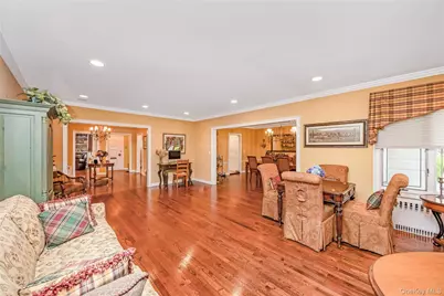 122 Woodmere Boulevard S, Woodmere, NY 11598 - Photo 11