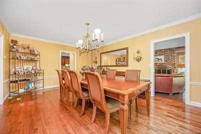 122 Woodmere Boulevard S, Woodmere, NY 11598 - Photo 15