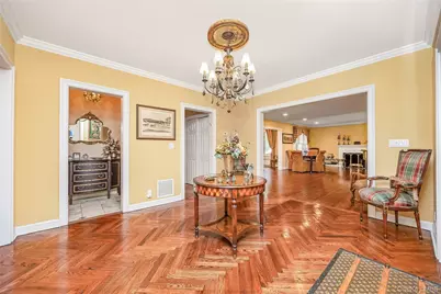 122 Woodmere Boulevard S, Woodmere, NY 11598 - Photo 7