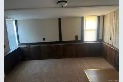 26 Taylor 1st Floor Avenue, Poughkeepsie, NY 12601 - Photo 9