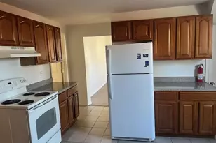 26 Taylor 1st Floor Ave, Poughkeepsie, NY 12601 - Photo 3